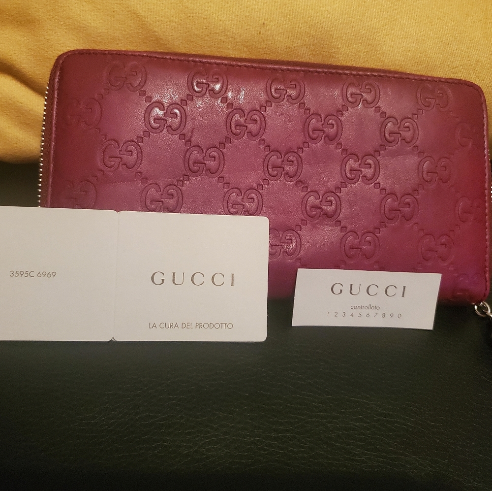Gucci wallet